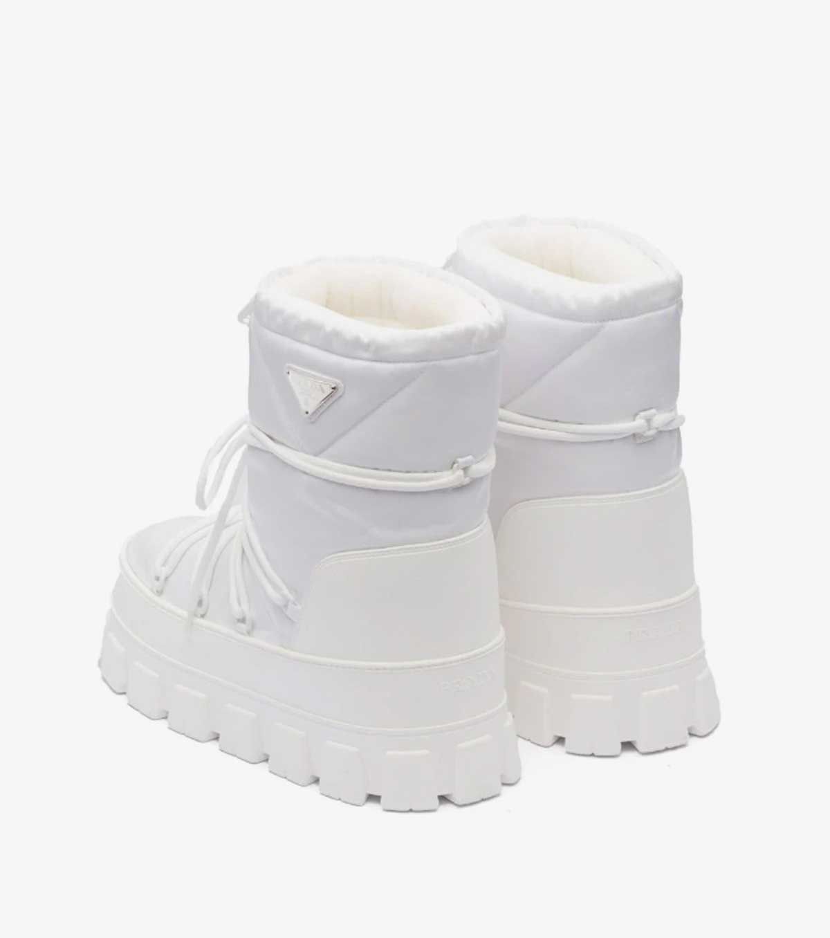 Nylon gabardine après ski boots