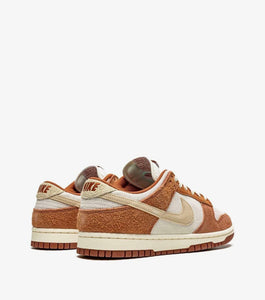 Dunk Low PRM - SNKRBASE