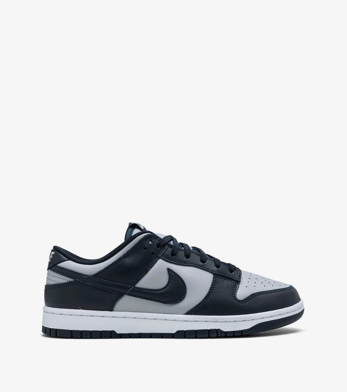 Nike Dunk Low - SNKRBASE