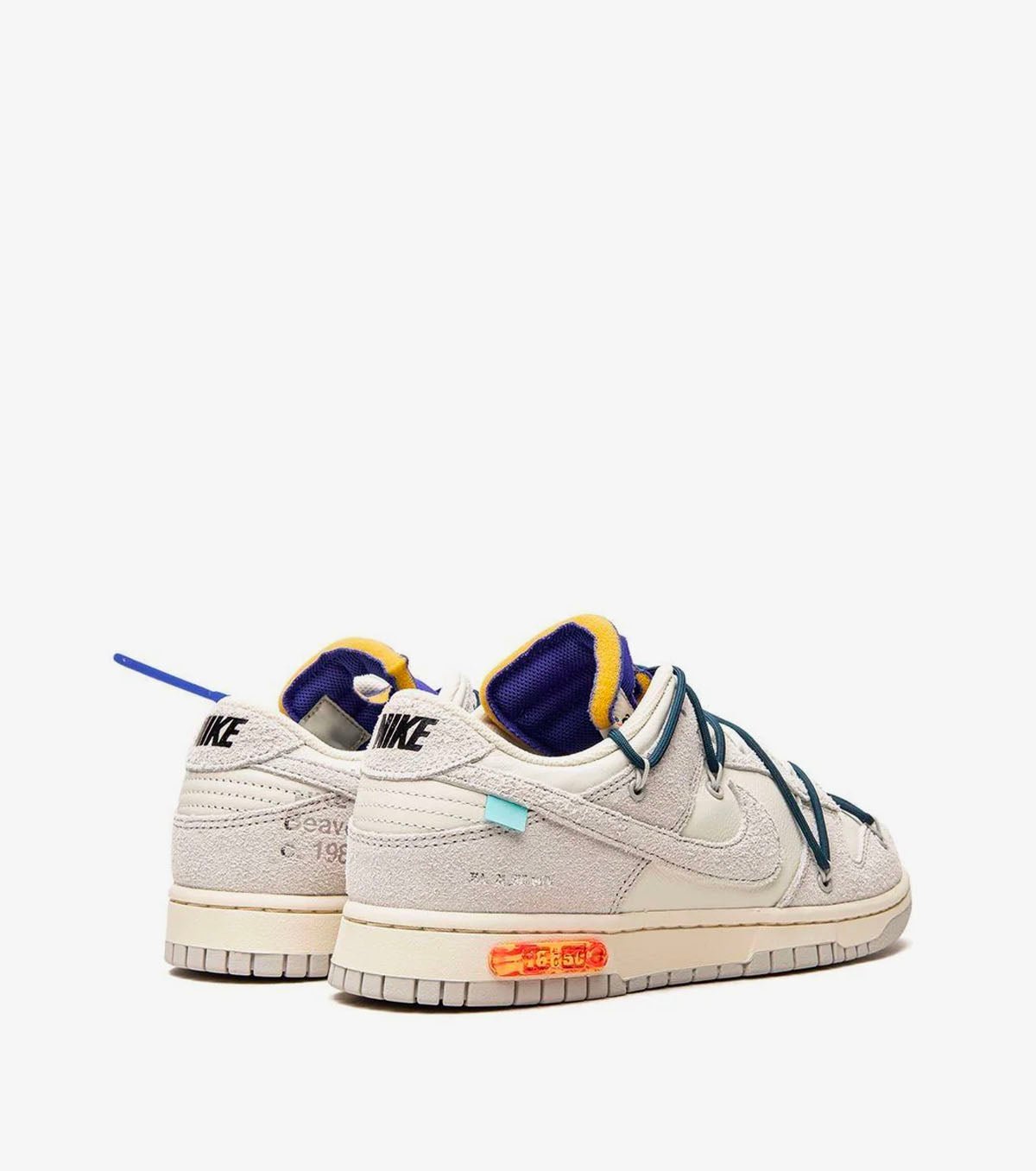 Off-White x Dunk Low - SNKRBASE