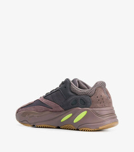 Yeezy Boost 700 "Mauve" - SNKRBASE